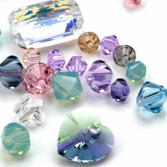 Loose Swarovski Austrian Czech Glass Crystals Beads Vintage Jewelry Findings - Picture 1 of 5